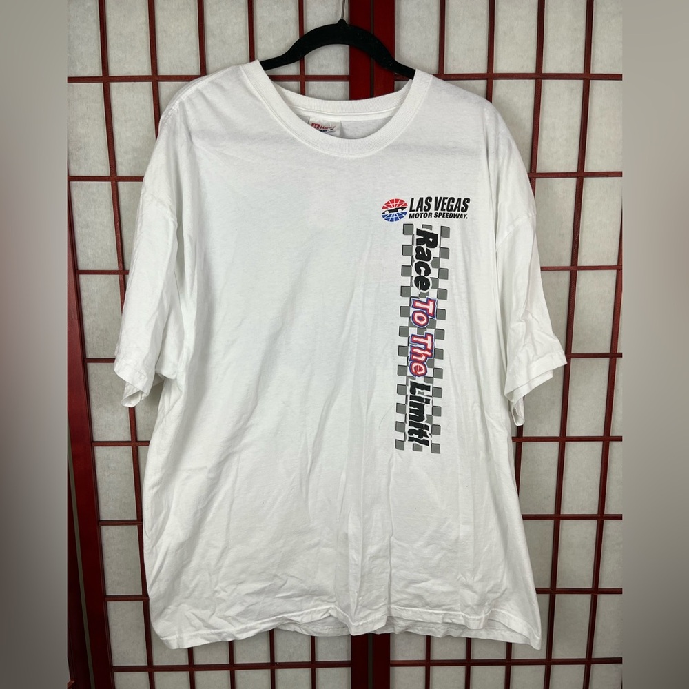 Vintage Las Vegas Motors speedway Race To The Limit Graphic T-Shirt